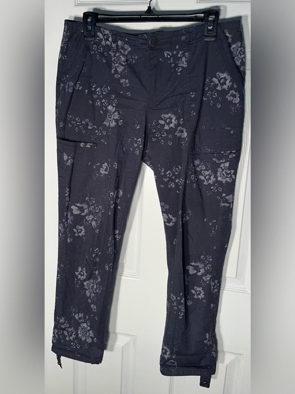 Women’s Democracy 4 Flex‑ellent Floral Utility Roll‑Up Pants Lightweight Cotton